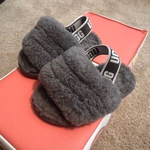 Ugg Fluff Yeah Sandal Slipper - Toddler Size 6 Grey